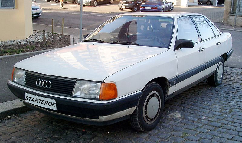 AUDI 100