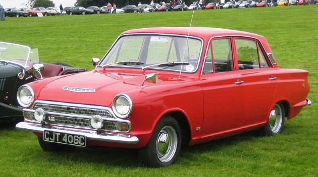 FORD Cortina