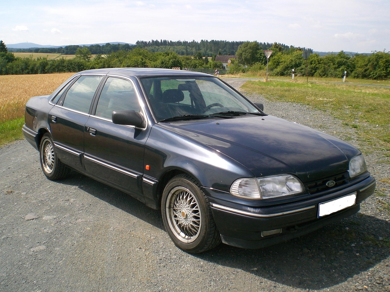 FORD Scorpio