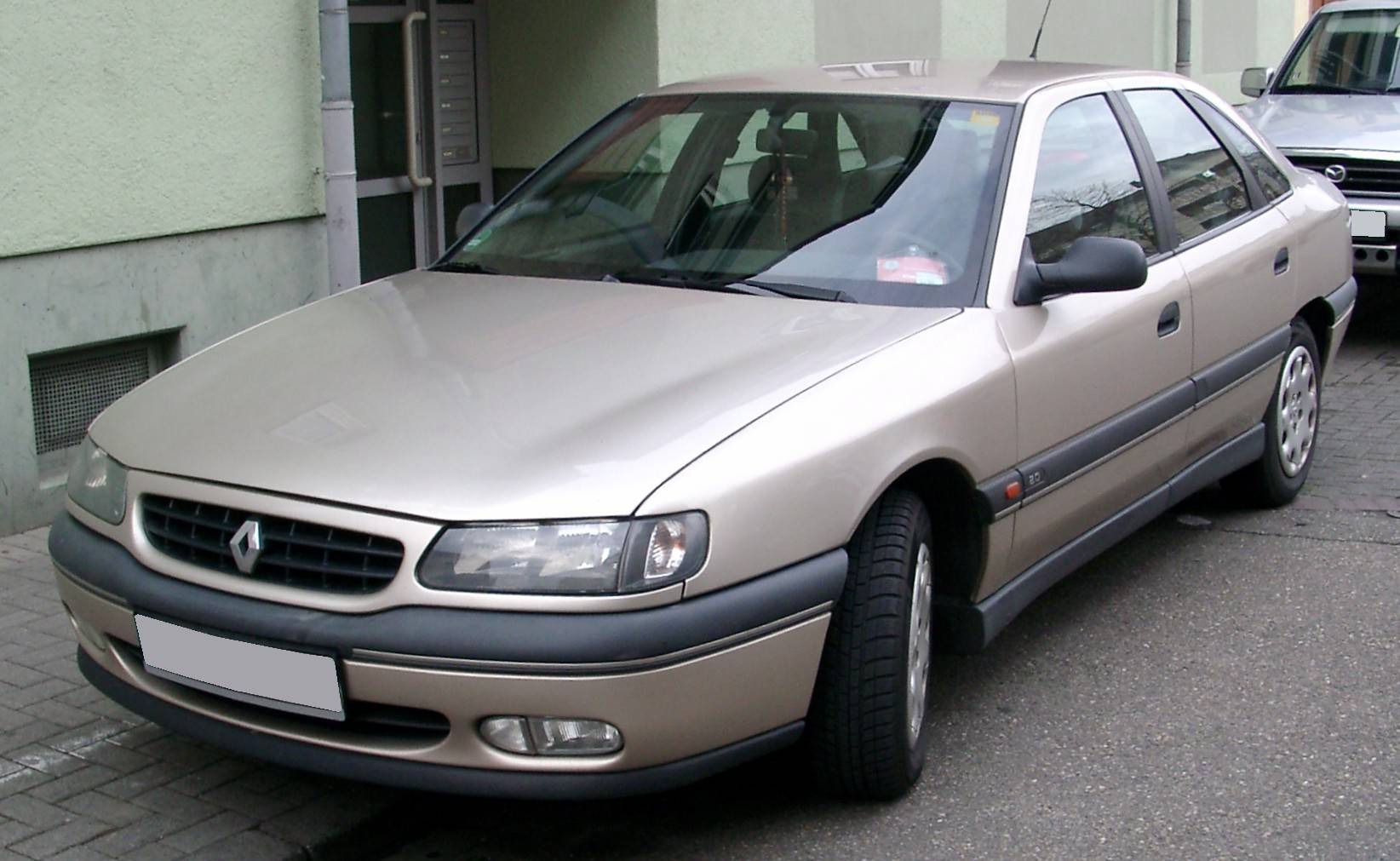 Renault Ñàôðàí